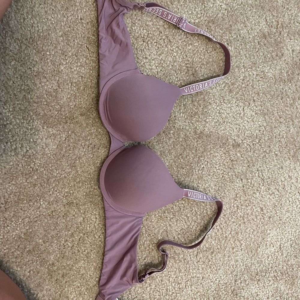 Victoria’s Secret bra